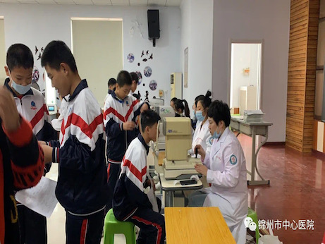 責(zé)任擔(dān)當(dāng)｜專家進(jìn)校園 呵護(hù)兒童、青少年健康成長